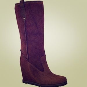 UGG Soleil Wedge Boot- brown-size 12